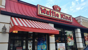 Royal Waffle King food