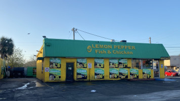 J Lemon Pepper Fish Chicken outside