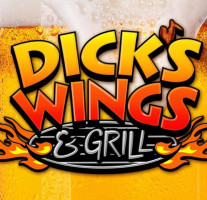 Dick's Wings And Grill Callahan outside