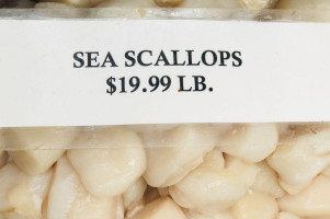 Skipper's Seafood Market food