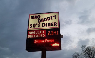 Mac Daddy's Diner inside