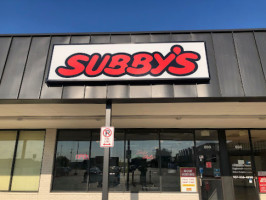 Super Subby's outside