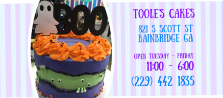 Toole's Cakes food