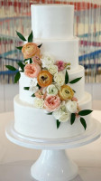 Couture Cakes food
