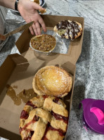 The Ugly Pie food