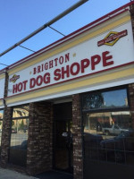 Brighton Hot Dog Shoppe outside