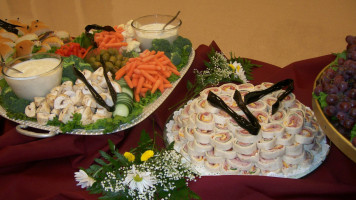 Upper Crust Catering food