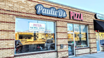 Paulie D's Pizza outside