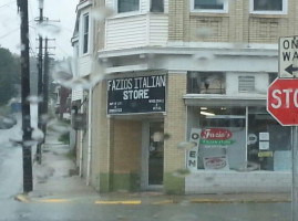 Fazio's Italian Store outside