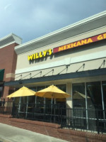 Willy's Mexicana Grill outside