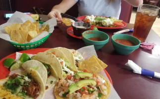 El Paso Mexican Grill food