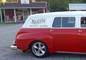 Front Porch Bakery food