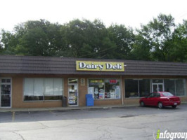 Dairy Deli outside