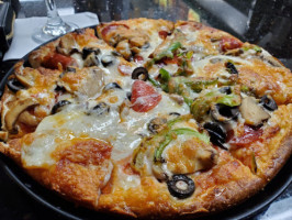Portabellas Pizza And Seafood food