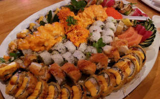 Tsunami Sushi food