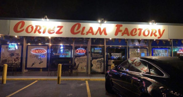 Cortez Clam Factory inside