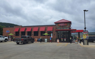 Sheetz outside