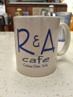R A Cafe food