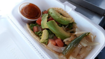 La Huerta Taco Truck food