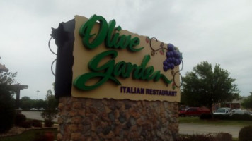 Olive Garden food