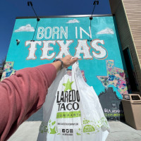 Laredo Taco food