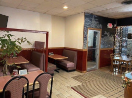Mekong Diner inside