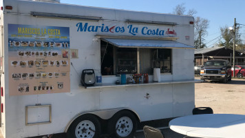 Mariscos La Costa Sinaloa (food Truck) inside