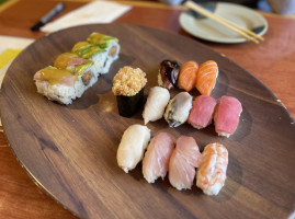 Sushi Club food