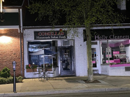 Comella's Restaurants Wellesley Hills inside