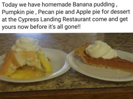 The Cypress Landing At Bayside Marina food