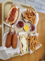 Orangetree Hot Dogs food