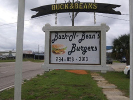 Buck-n-bean's Burgers outside
