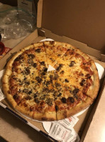 Brooklyn's Pizzeria food