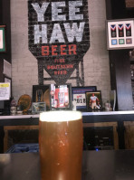 Yee-haw Brewing Company food