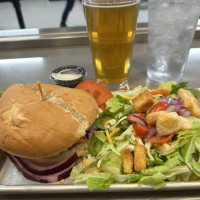 Four Peaks Brewing Company Airport food