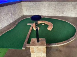 Putters: Arcade Mini Golf Sports outside