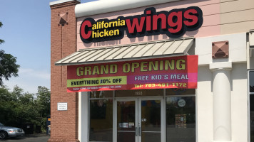 California Chicken Wings food