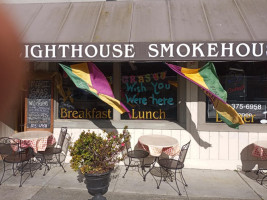 Bon Ton L'roy's Lighthouse Smokehouse food