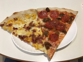 Brooklyn Pizza Of Moorestown Mall food