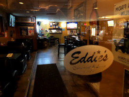 Eddie's Lounge inside