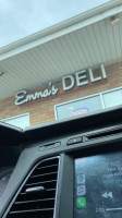 Emma's Deli outside