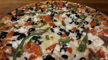 New Crossroads Pizza food