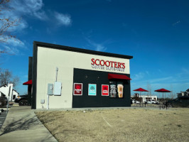 Scooter's Coffee outside