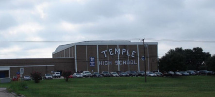 Temple High School outside