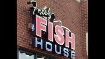 Fresh Fish House food