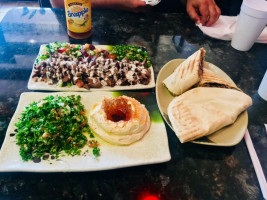 Habibi Lebanese Semoran food