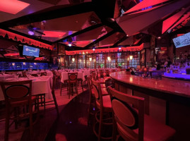 Jeff Ruby's Steakhouse food