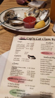 Cap'n Cats Clam Tavern food
