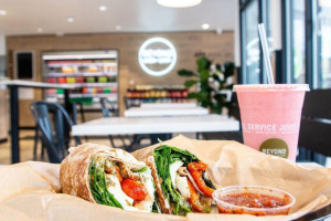 Beyond Juicery Eatery food