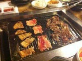 Cham Sut Gol Korean Bbq food